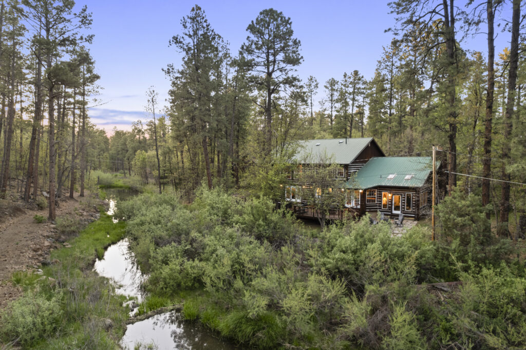 pinetop arizona waterfront creek vacation rental for large groups